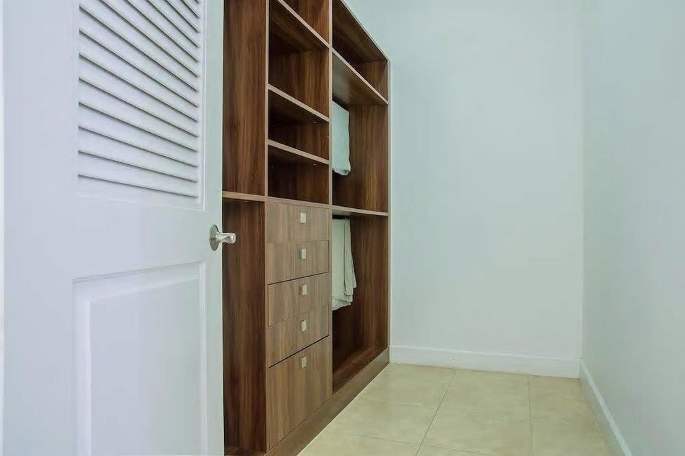 New Kingston Guest Apt At Sonoma Estate Экстерьер фото